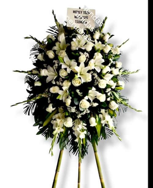 Arreglos Fúnebres | Envio de Corona Funebre | Envio coronas funerarias - Whatsapp: 980-660044