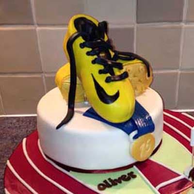 RUNNING 02 | Running themed Cake | Cake for a runner - Whatsapp: 980660044