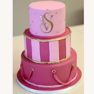 Torta de Victoria Secret | Victorias Secret Sweet 16 | Torta para fiesta |  Fiesta de victoria - Whatsapp: 980-660044