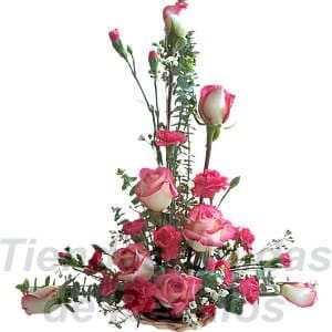 Flores para mama muy bonitos | Arreglo de Rosas a Mama - Whatsapp: 980660044